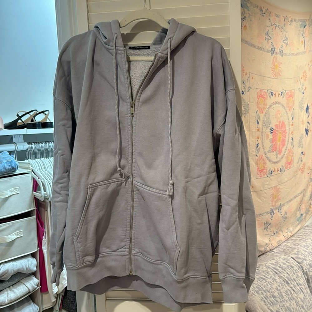 brandy melville christy zip up hoodie